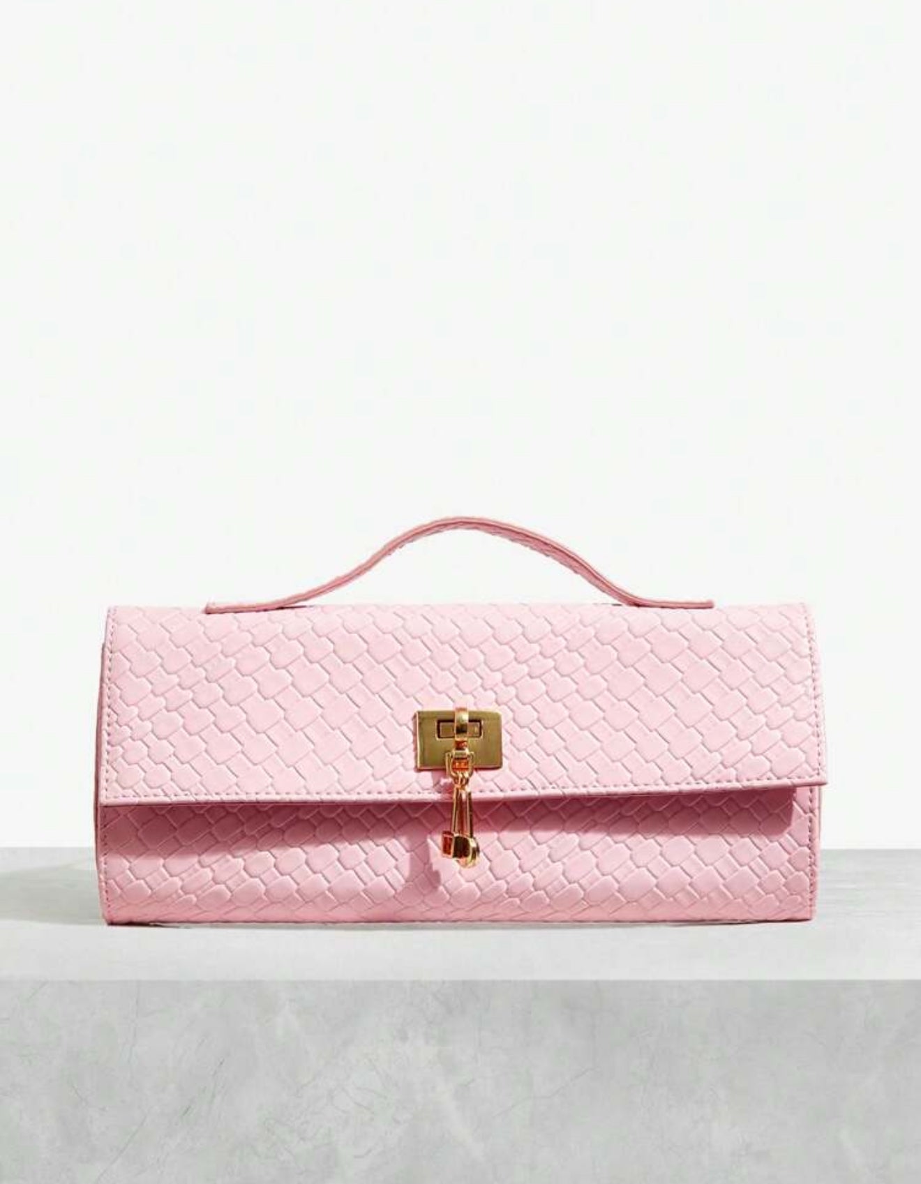 Sac à main tressé noir élégant