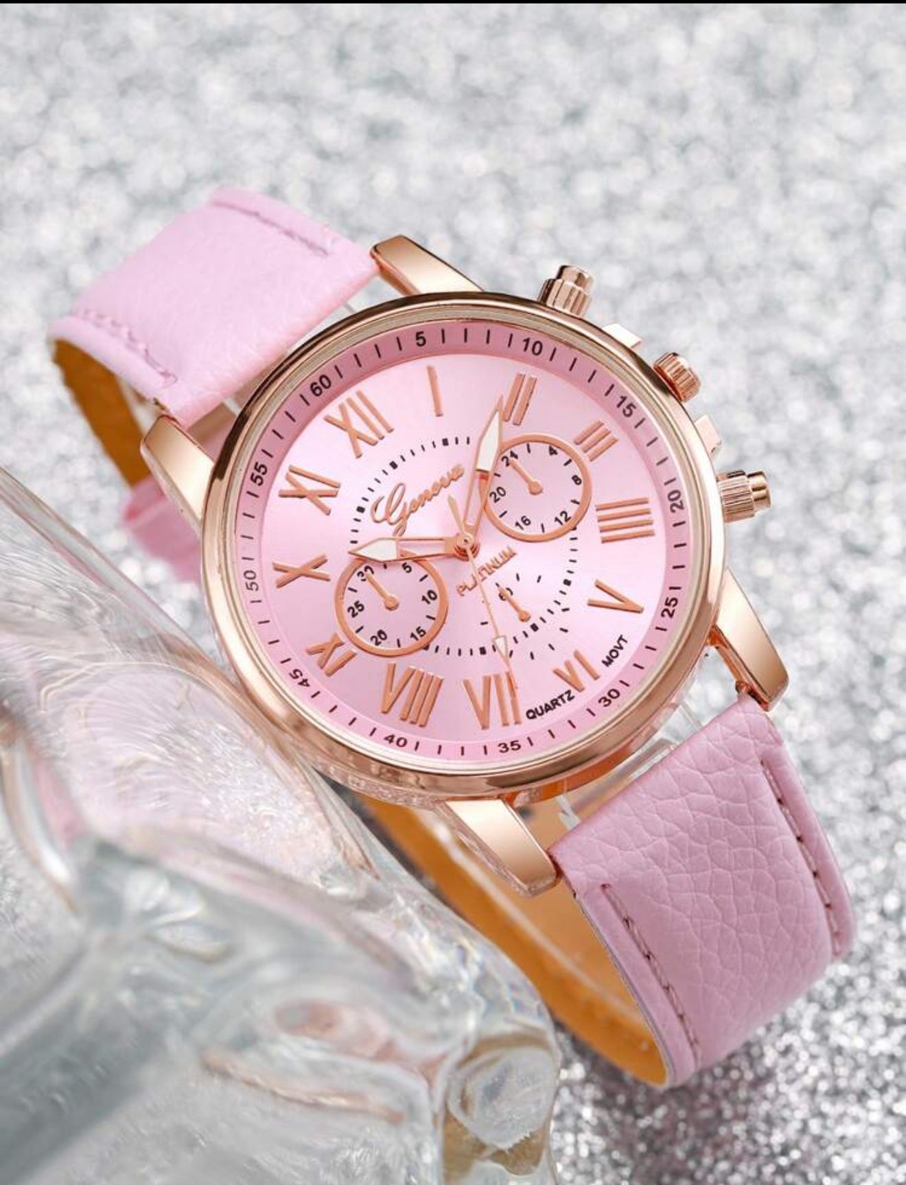 Montres élégantes et colorées