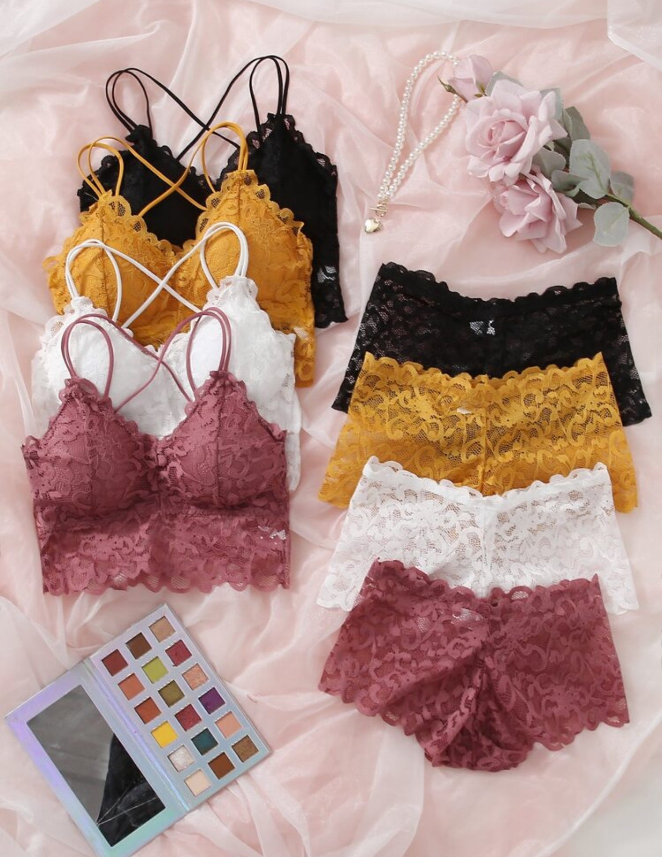Lots 4 Ensembles lingerie en dentelle – Confort & Séduction