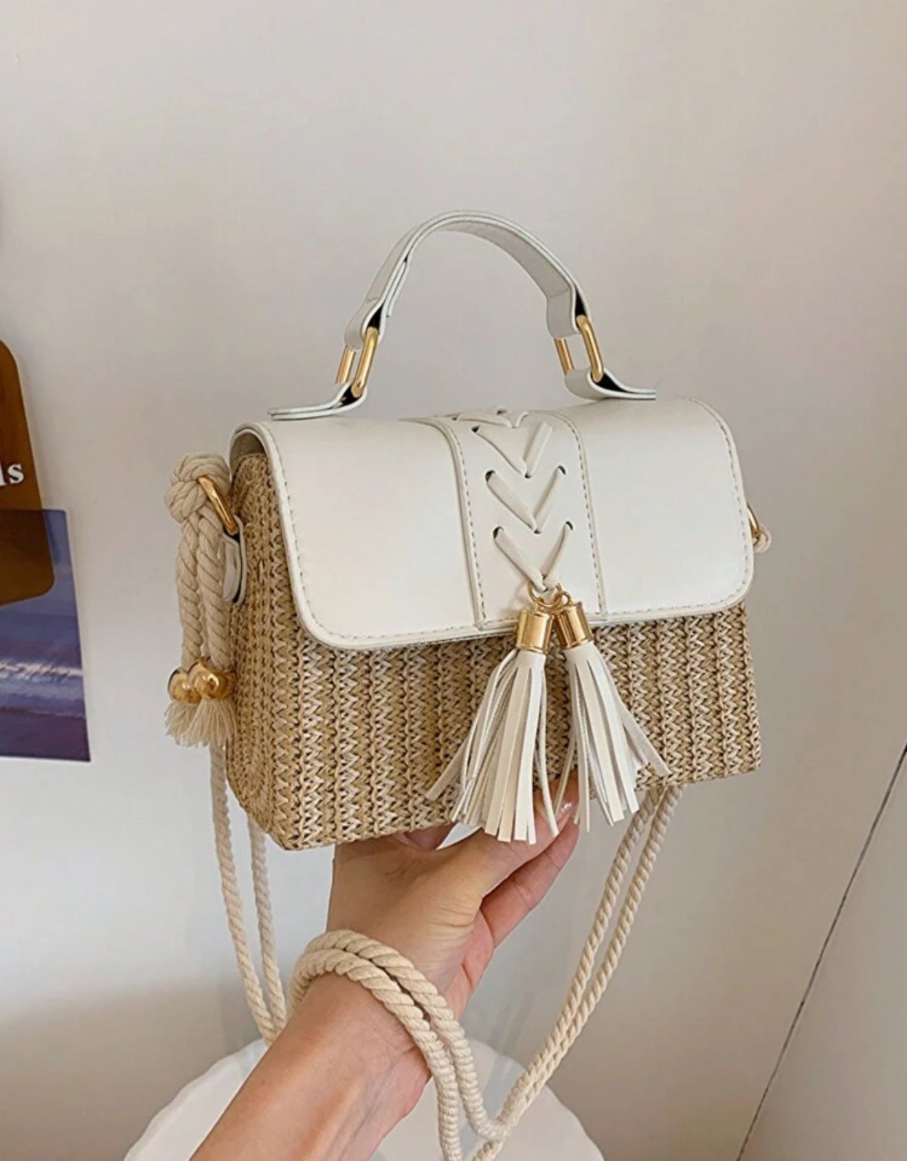Sac à main tressé avec anse en corde – Chic & Élégant