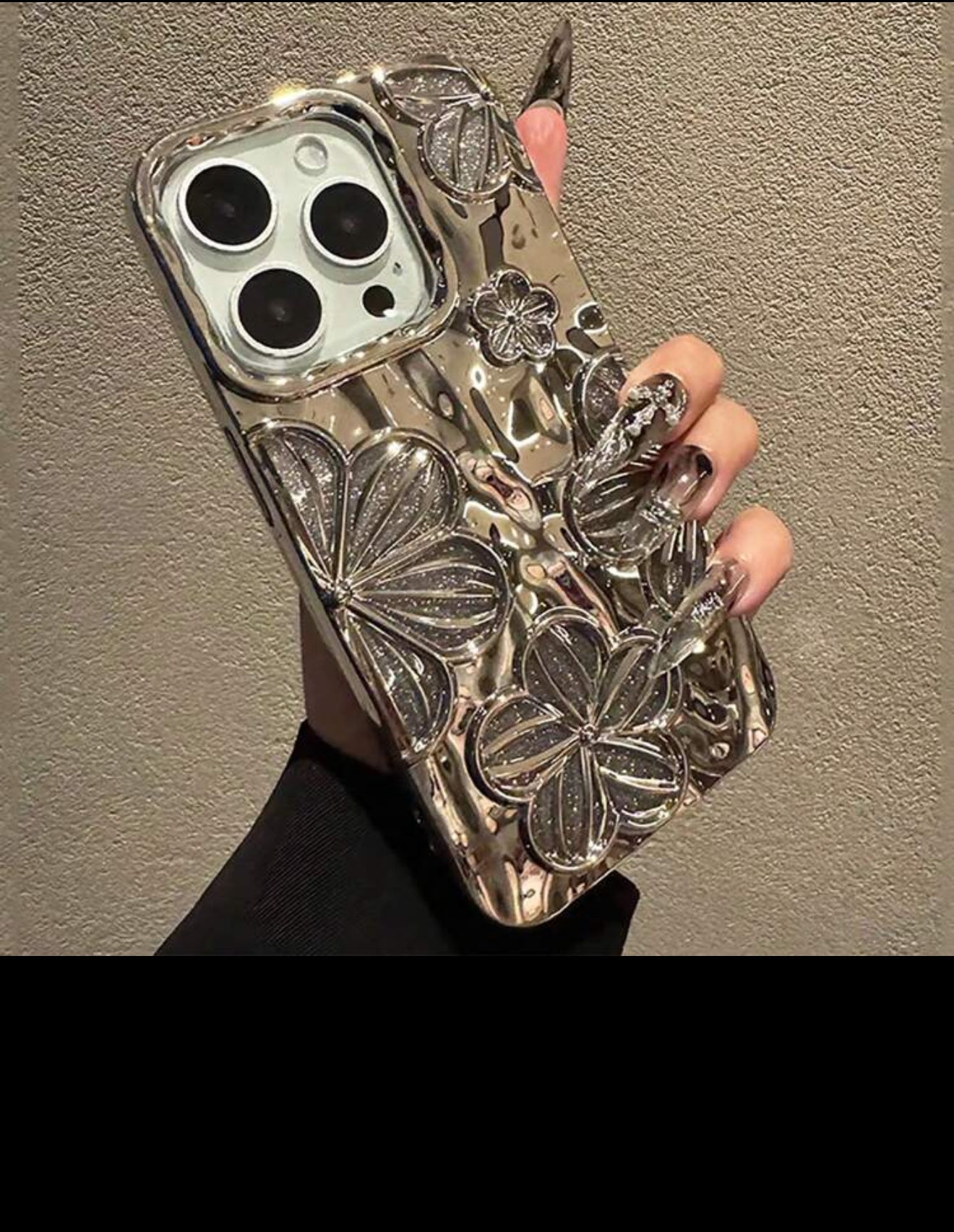 Coque à Paillettes – Design Floral Peint à l’Huile